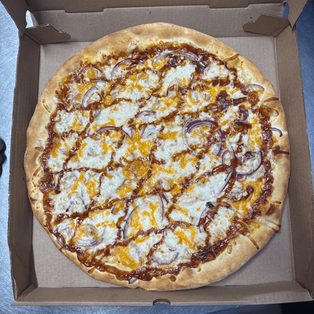 Lg BBQ Chicken Pizza.