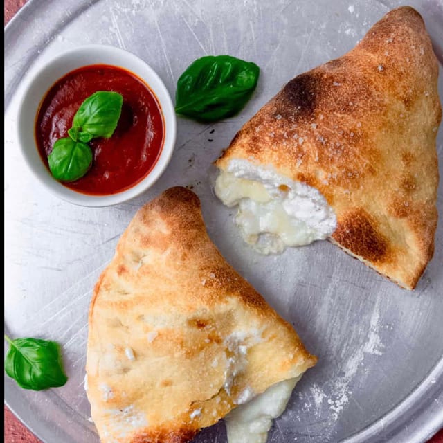 CALZONE.