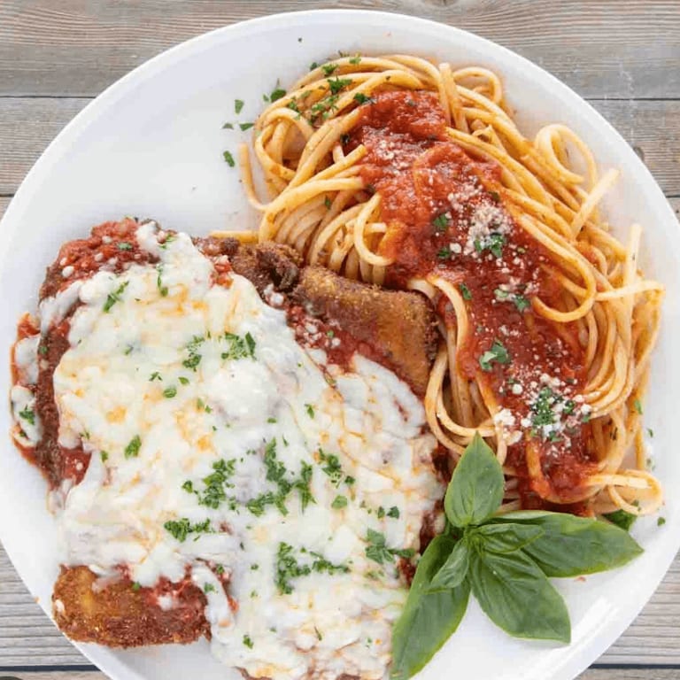 Delicious Dinner Options at Our Restaurant