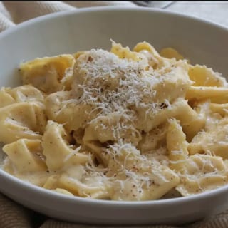 4 Cheese Tortellini Alfredo